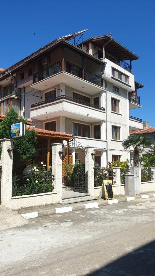 Guest House Lazur Obzor Extérieur photo